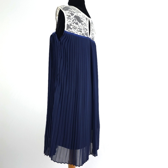 Asos Maternity Ivory Lace Navy Accordion Dress size 10 - Picture 2 of 8